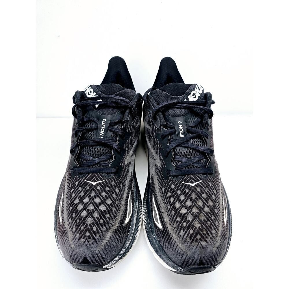 Hoka Women 11 Comfy footwear - Picture 4 of 9